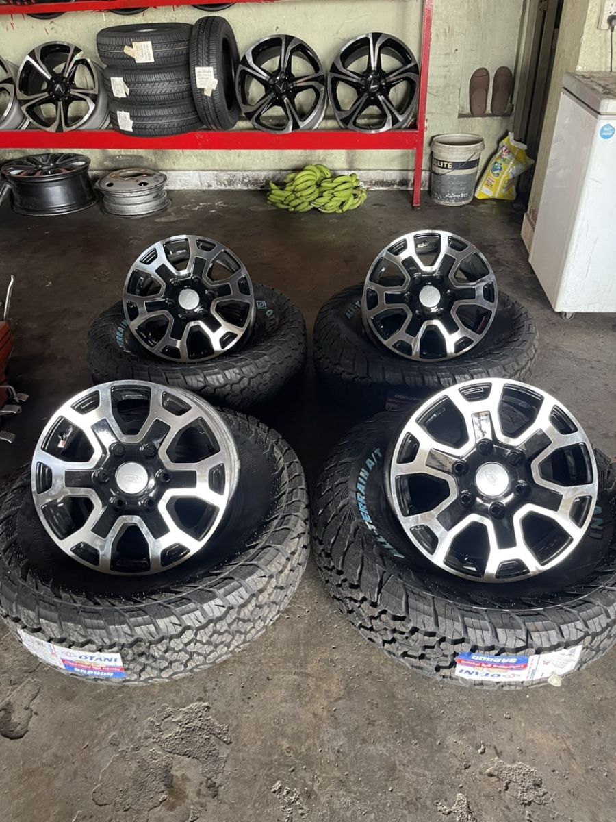 MÂM XE Ô TÔ GIÁ TỐT - TẠI DĨ AN BÌNH DƯƠNG